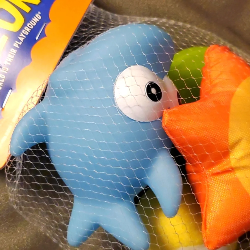 Dog‎ Toys